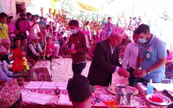 बैतडीको बेतालेश्वर आधारभूत विद्यालय तीनतारे घोषणा 